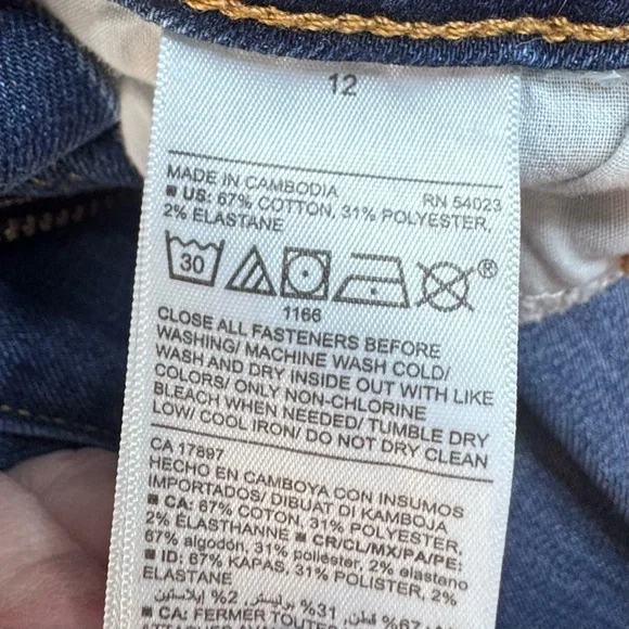 Old Navy Power Slim Straight Jeans – Women’s Size 12 – Mid-Rise Distressed Denim - Picture 10 of 11